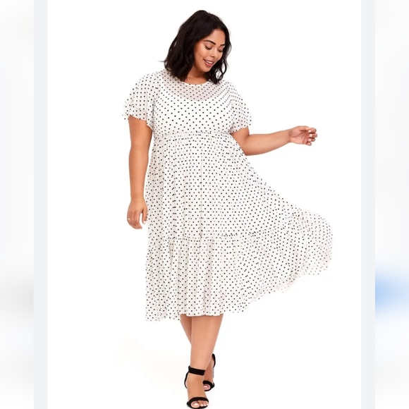 torrid Dresses & Skirts - Torrid Midi Mesh Retro White/Cream  Dress with Heart Print Size 2